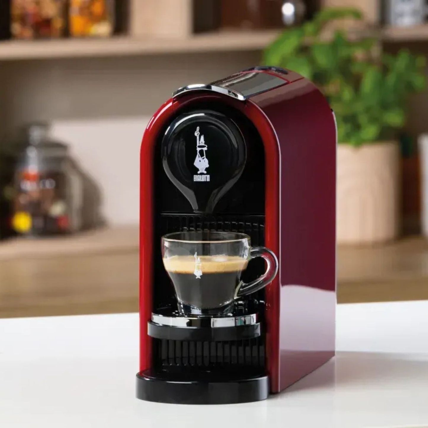Bialetti Gioia Plus red capsule coffee machine